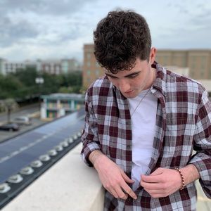 Meet your Posher, Gavin